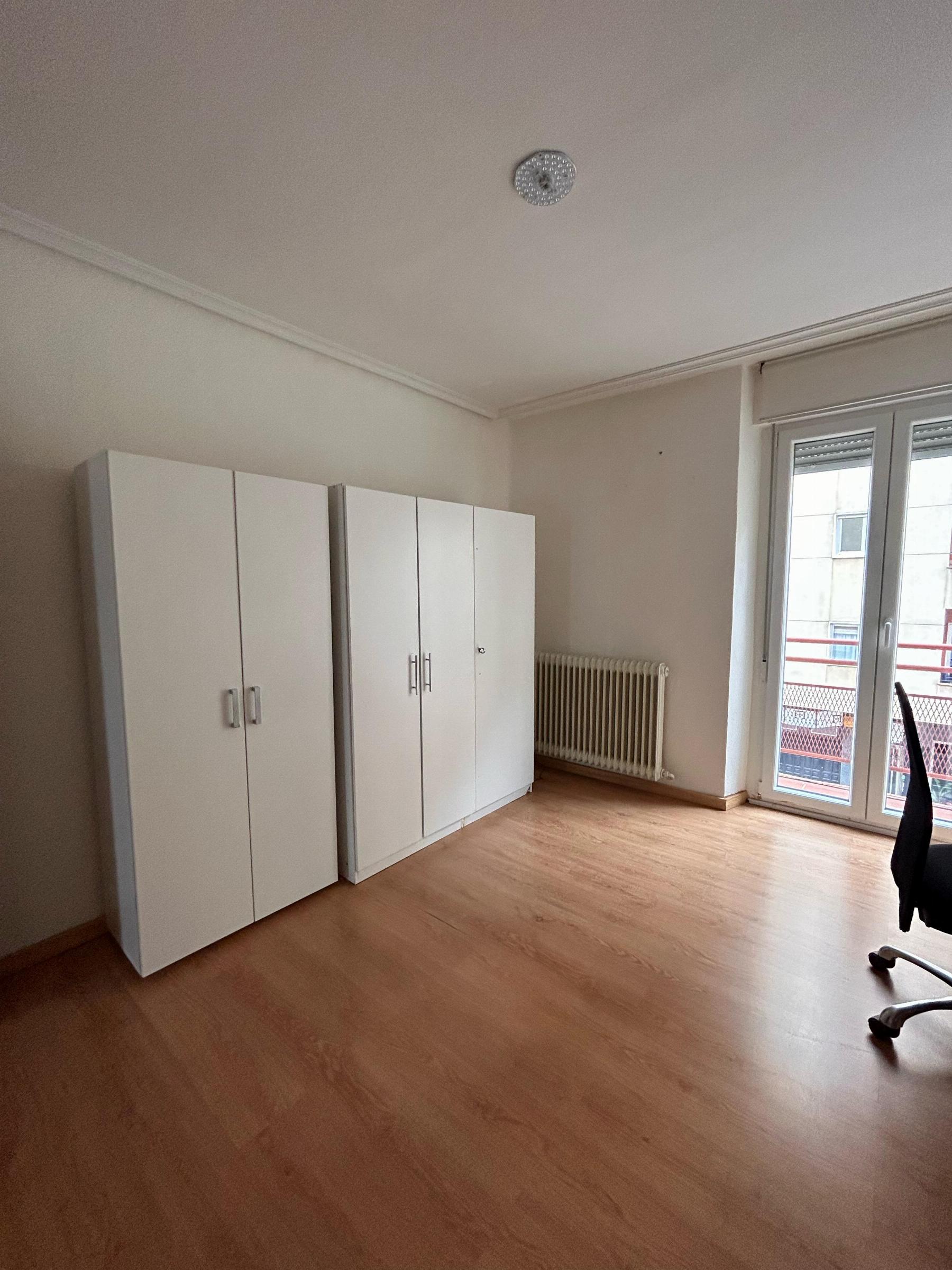 For sale of flat in Salamanca