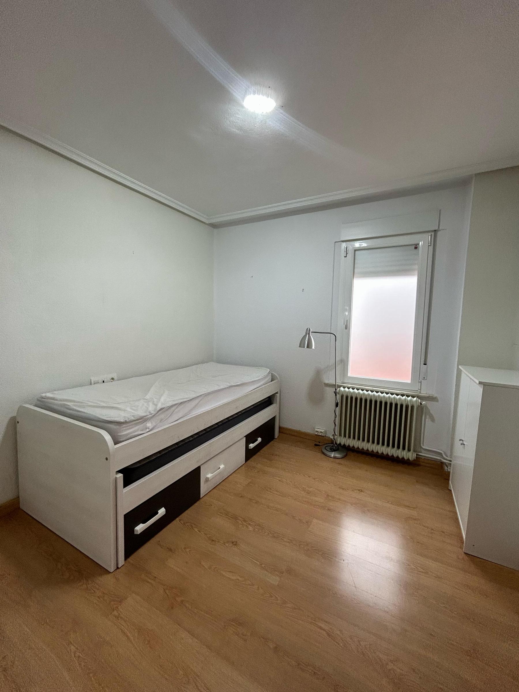 For sale of flat in Salamanca