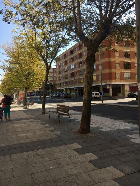 For sale of commercial in Salamanca