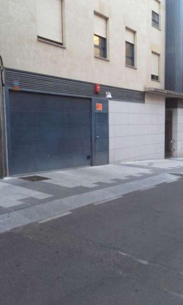 For sale of garage in Salamanca