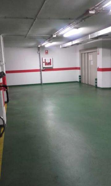 For sale of garage in Salamanca