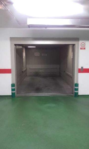 For sale of garage in Salamanca