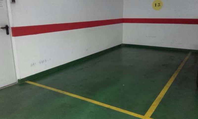 For sale of garage in Salamanca