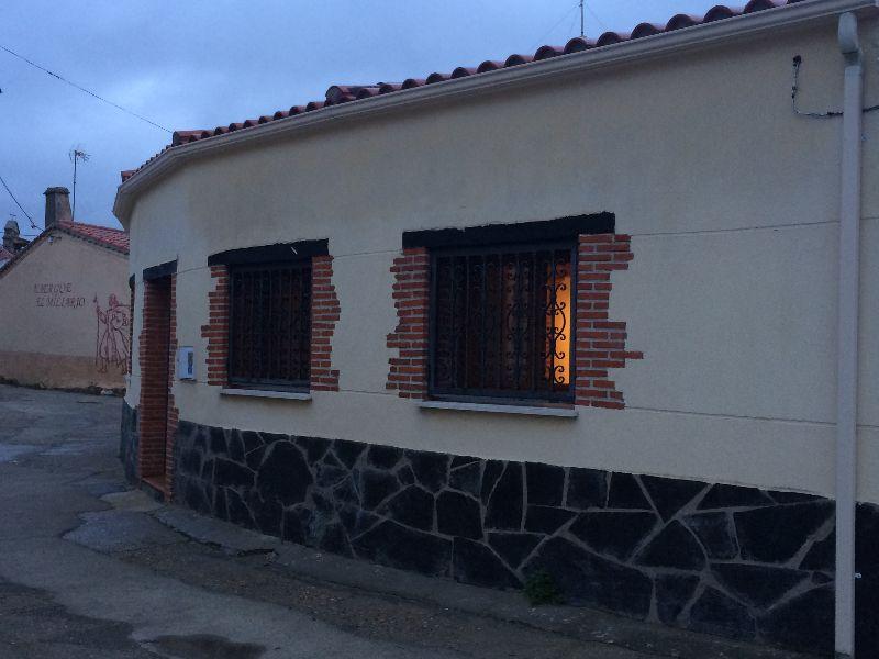 For sale of house in San Pedro de Rozados