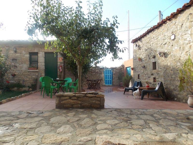 For sale of house in Valsalabroso