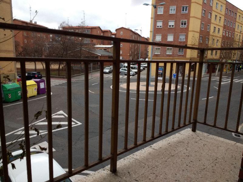 For sale of flat in Salamanca