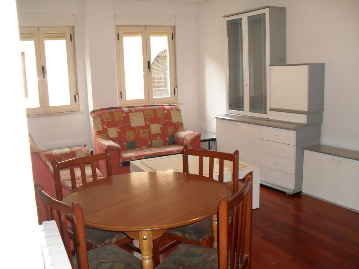 For rent of flat in Salamanca