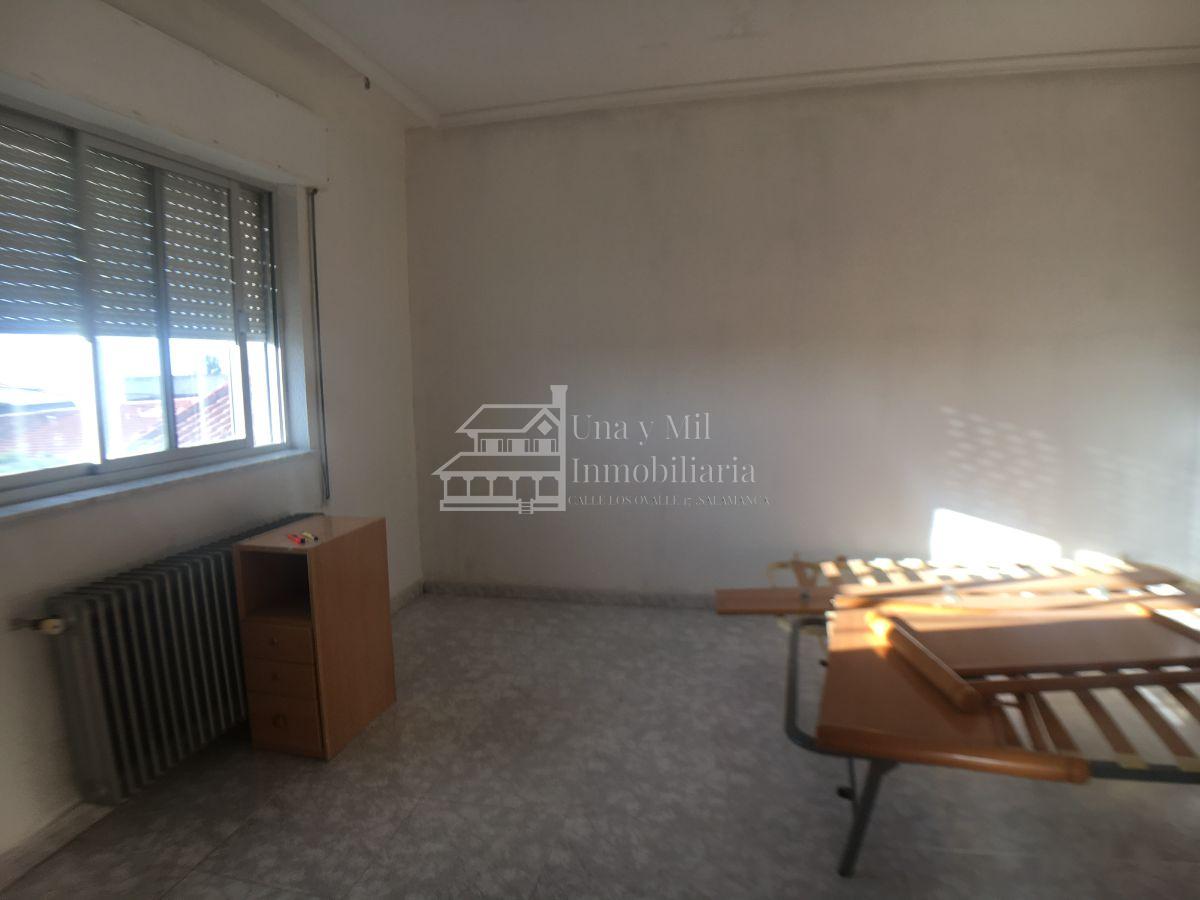 For sale of chalet in Arapiles