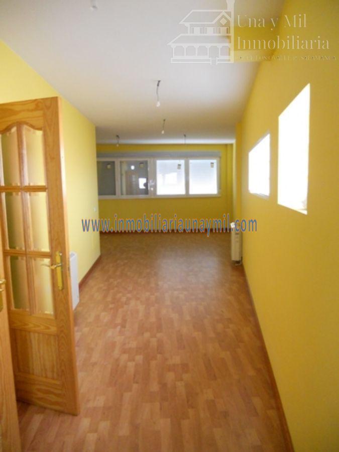 For sale of flat in Salamanca