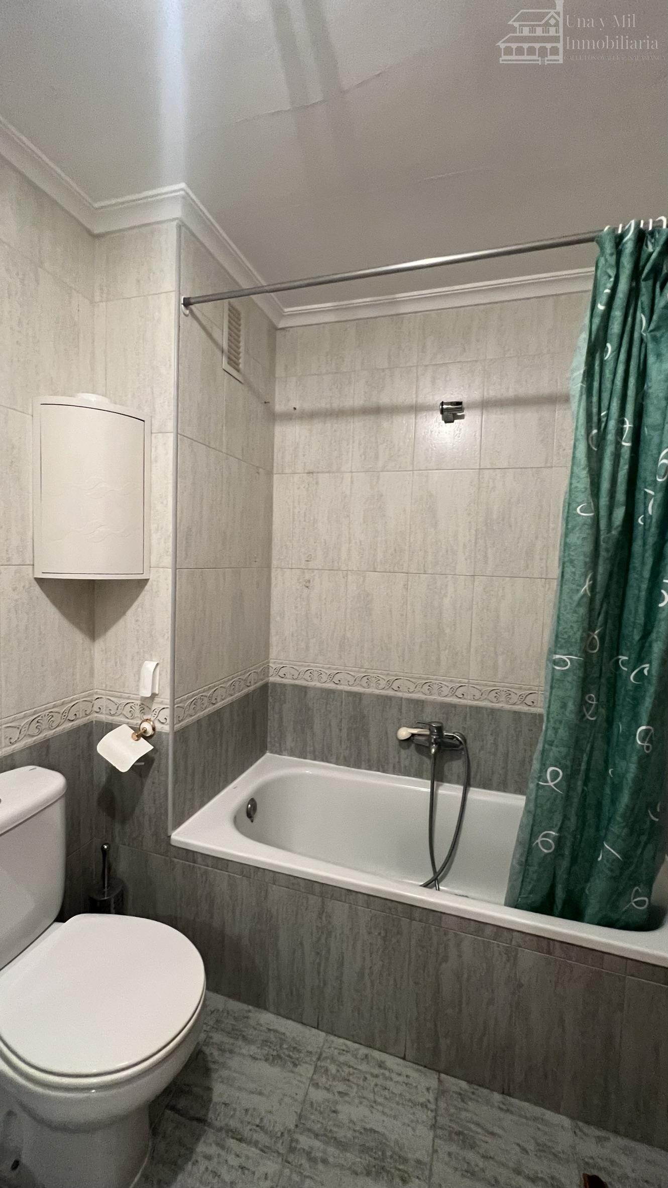 For rent of flat in Salamanca