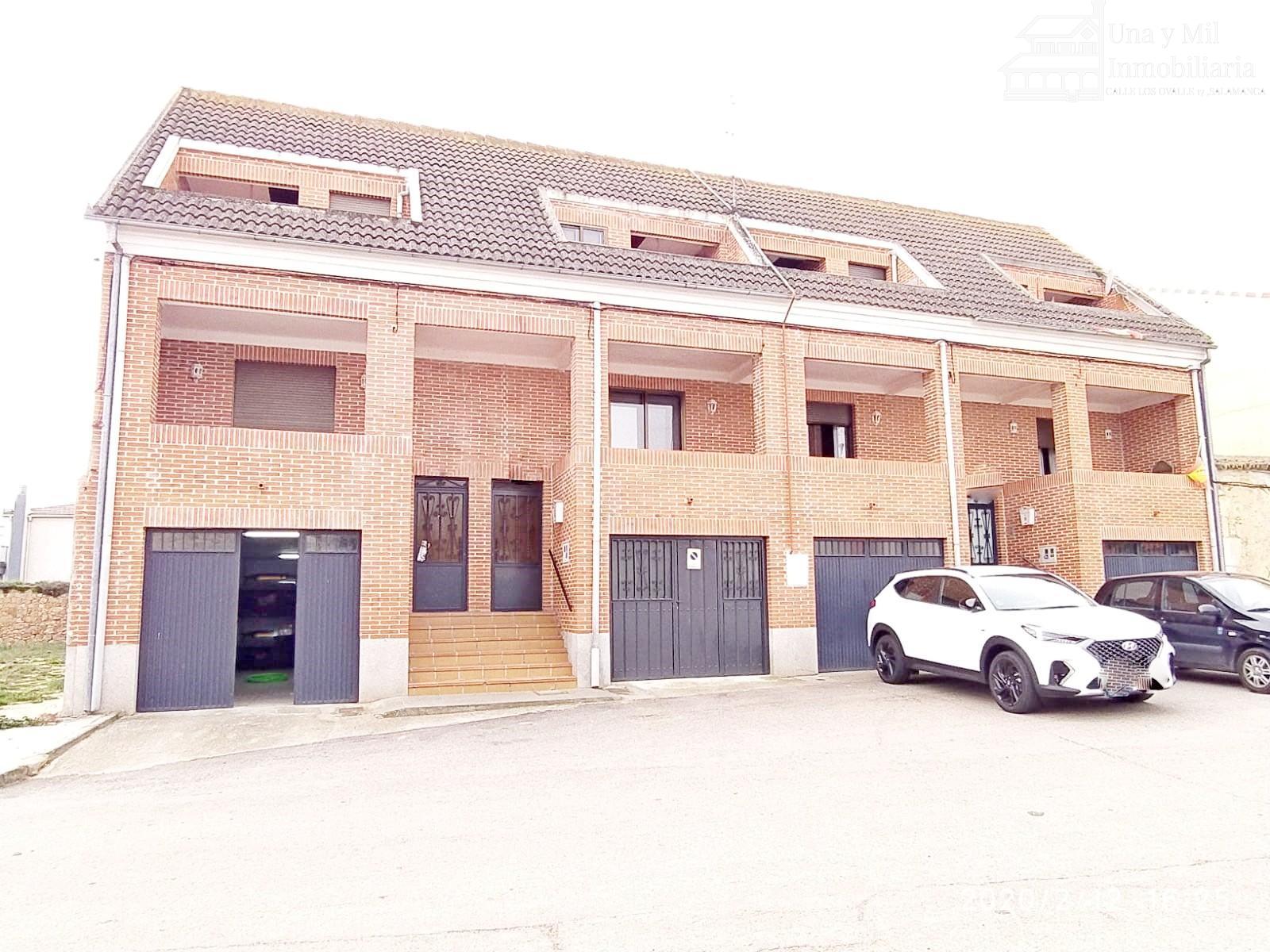 For sale of chalet in Calvarrasa de Arriba