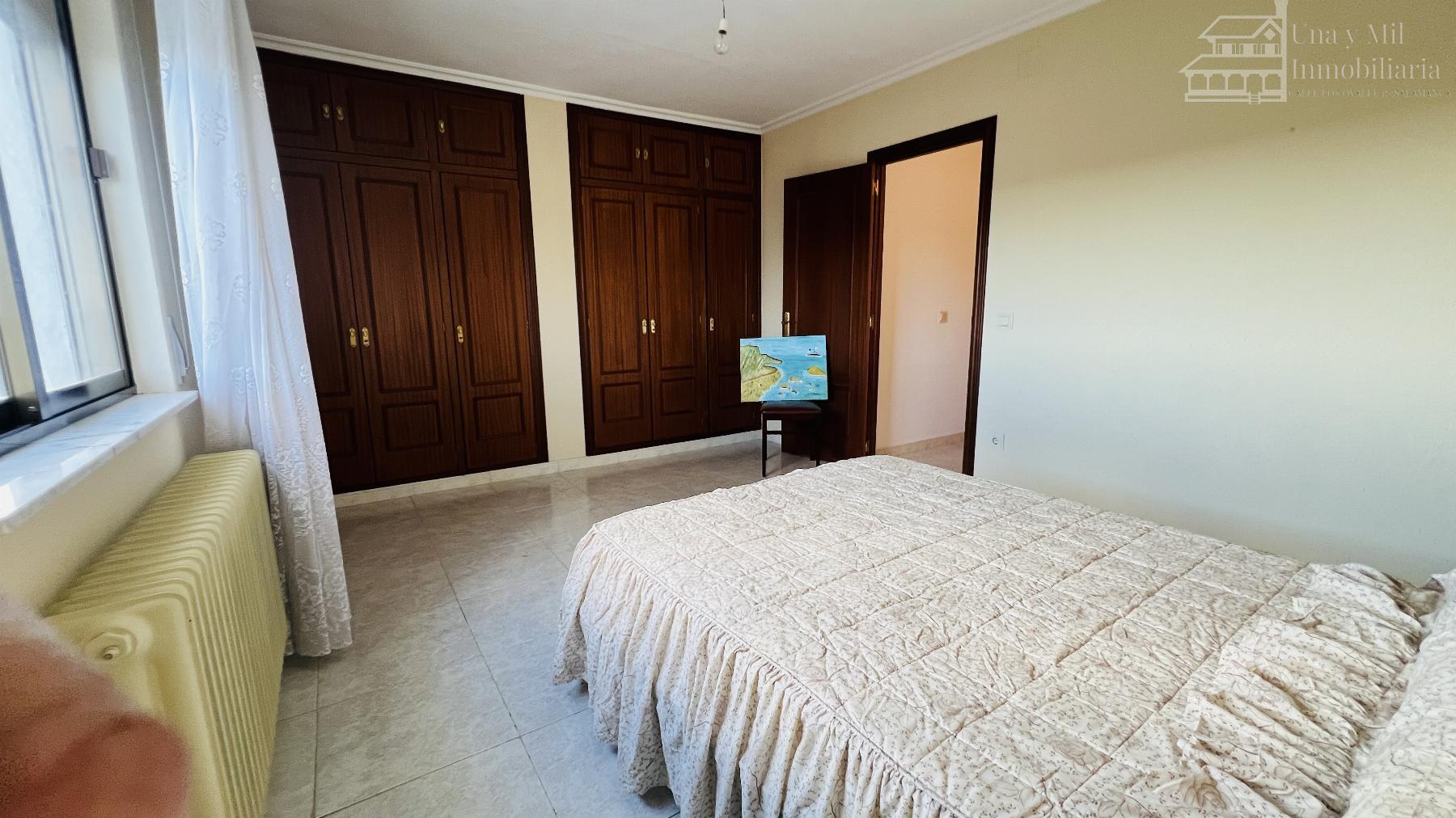For sale of chalet in Calvarrasa de Arriba