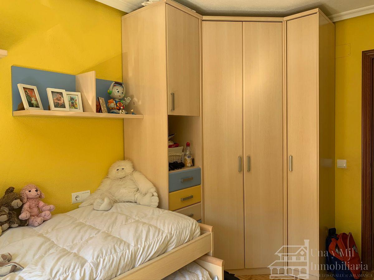 بيع من أرضية في Salamanca