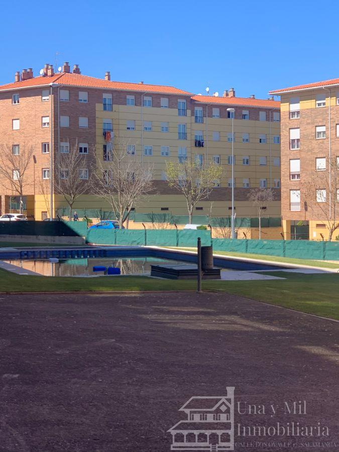 بيع من أرضية في Salamanca