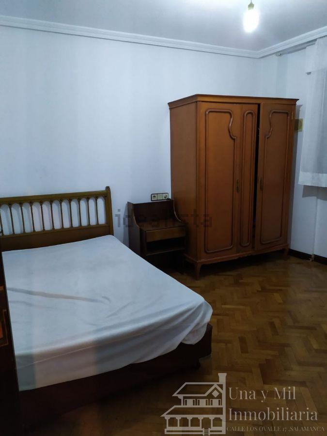 بيع من أرضية في Salamanca