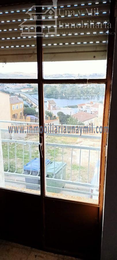 For sale of house in Alba de Tormes