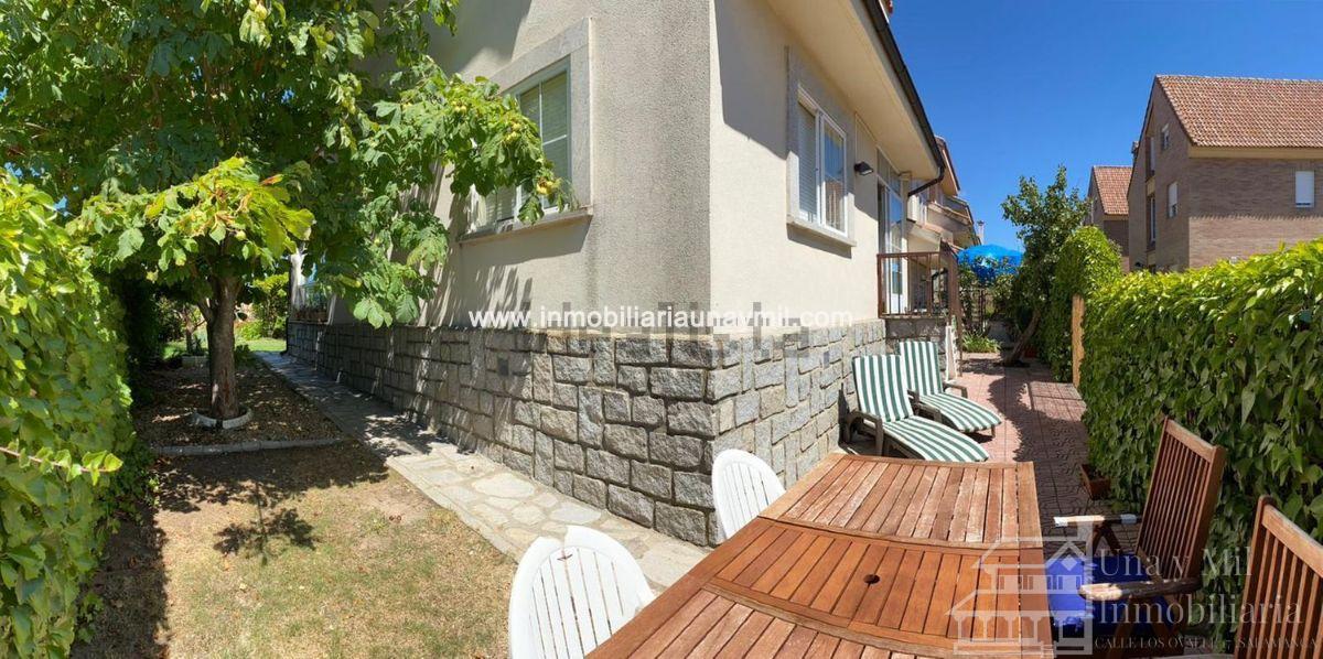 Til salg fra chalet i Villarmayor