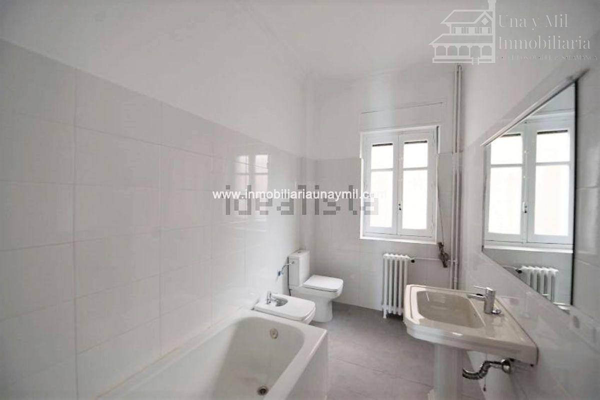 For rent of flat in Salamanca