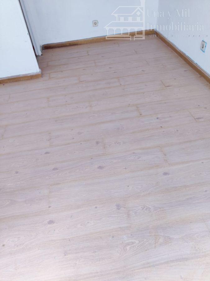 For rent of commercial in Salamanca