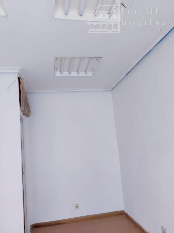 For rent of commercial in Salamanca