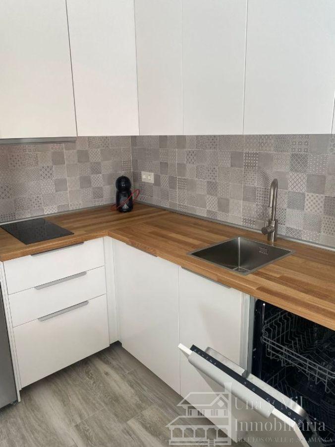 تأجير من أرضية في Salamanca