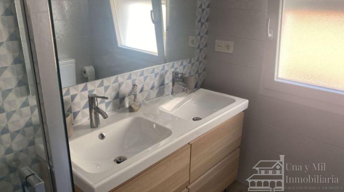 تأجير من أرضية في Salamanca