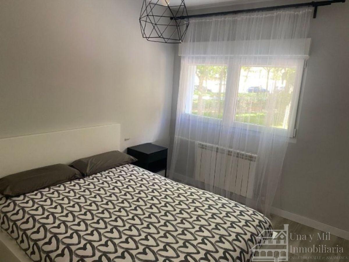 تأجير من أرضية في Salamanca