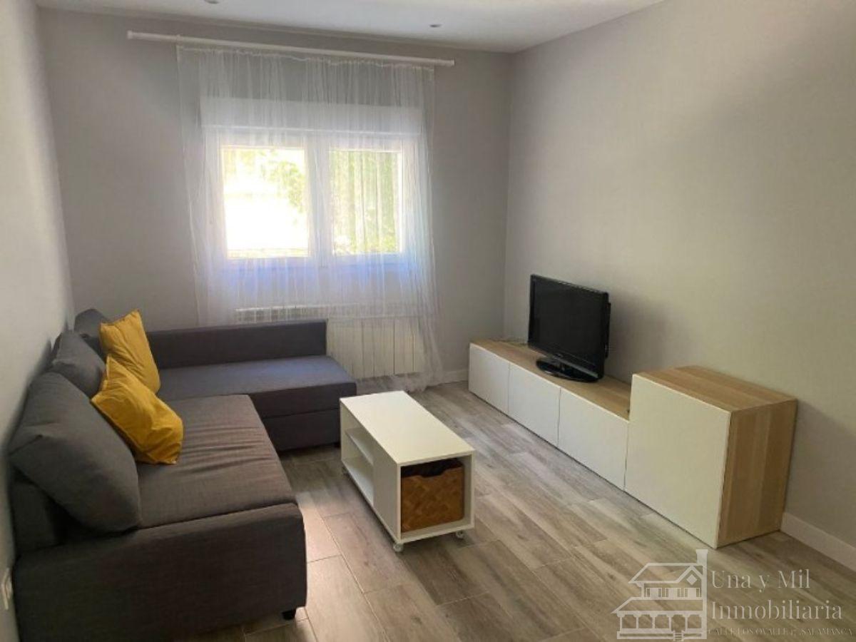 تأجير من أرضية في Salamanca