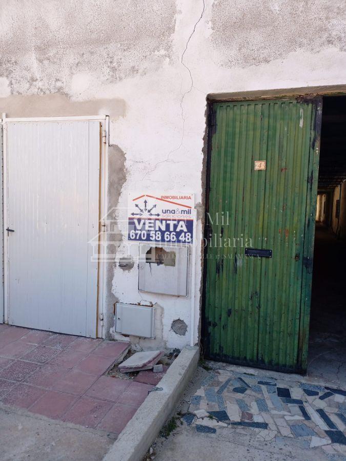 For sale of industrial plant/warehouse in Cabrerizos