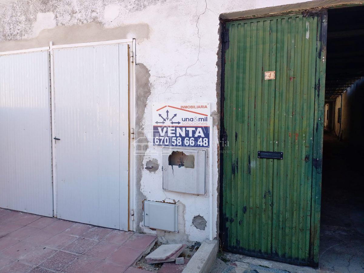 For sale of industrial plant/warehouse in Cabrerizos