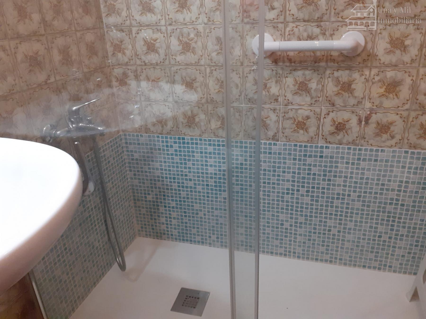 For sale of flat in Salamanca