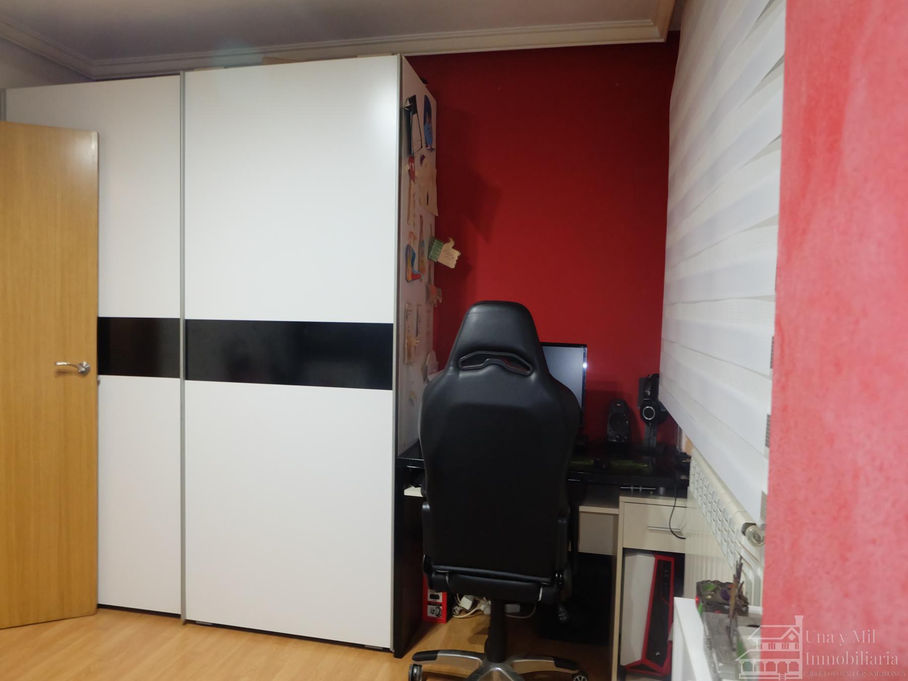 For sale of flat in Salamanca