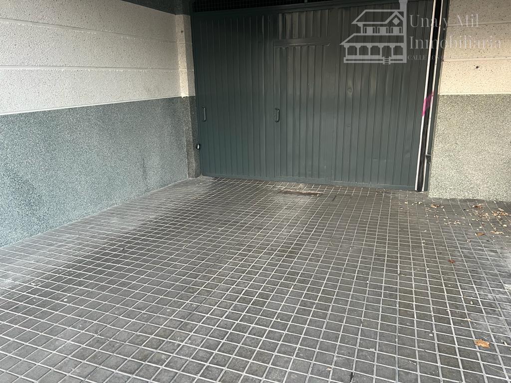 For sale of garage in Salamanca