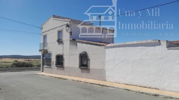 Venta de casa en Pedrosillo de los Aires