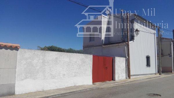 Venta de casa en Pedrosillo de los Aires