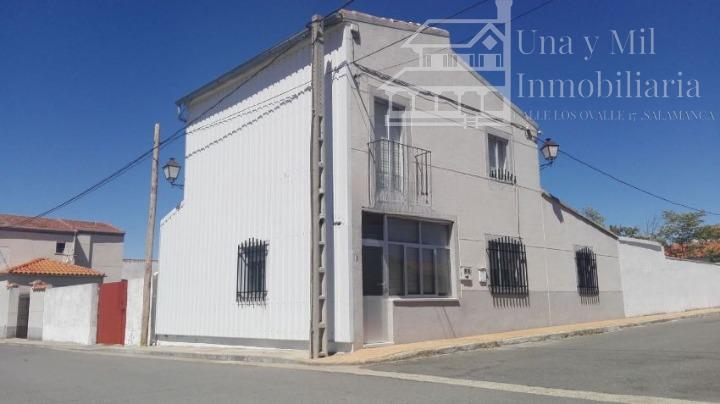 Venta de casa en Pedrosillo de los Aires