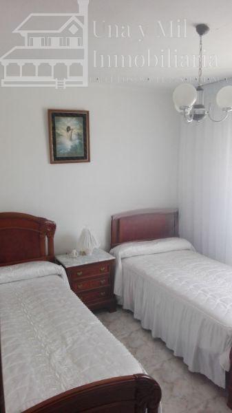 For sale of house in Pedrosillo de los Aires