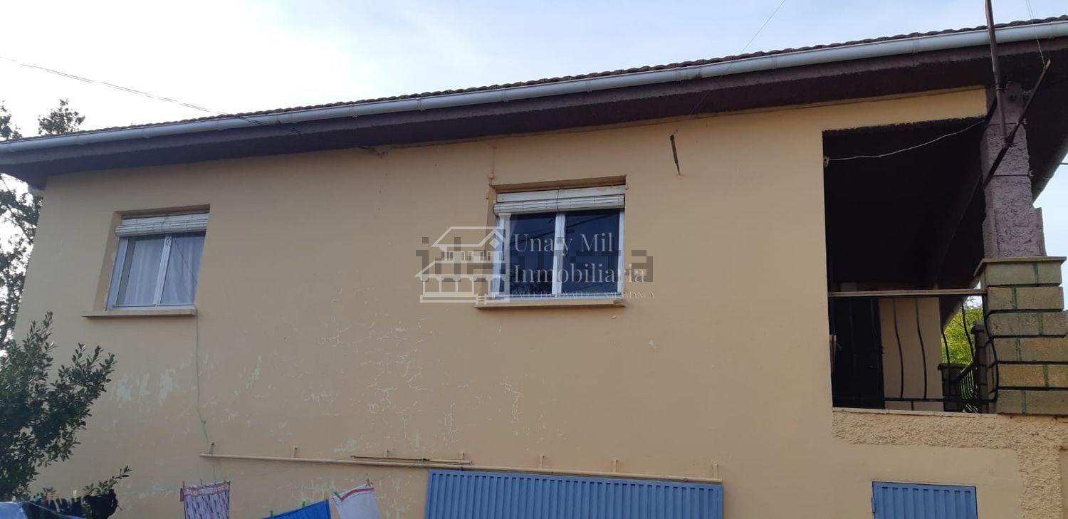 For sale of house in Escurial de la Sierra