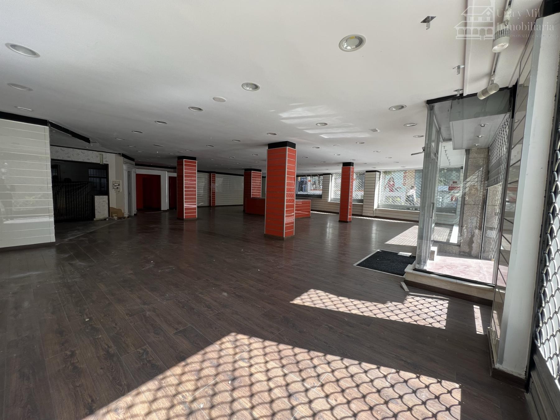 For rent of commercial in Salamanca