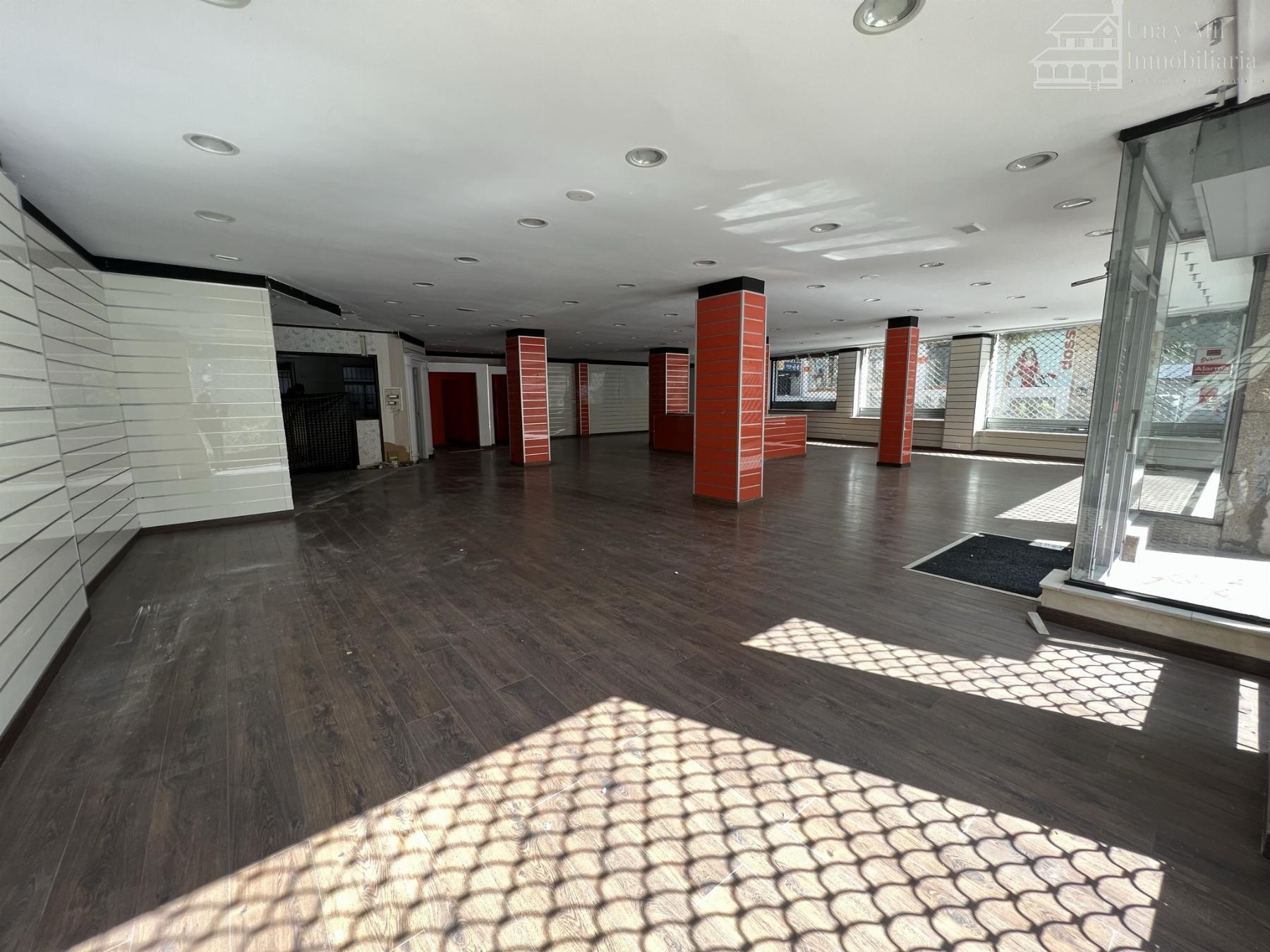 For rent of commercial in Salamanca