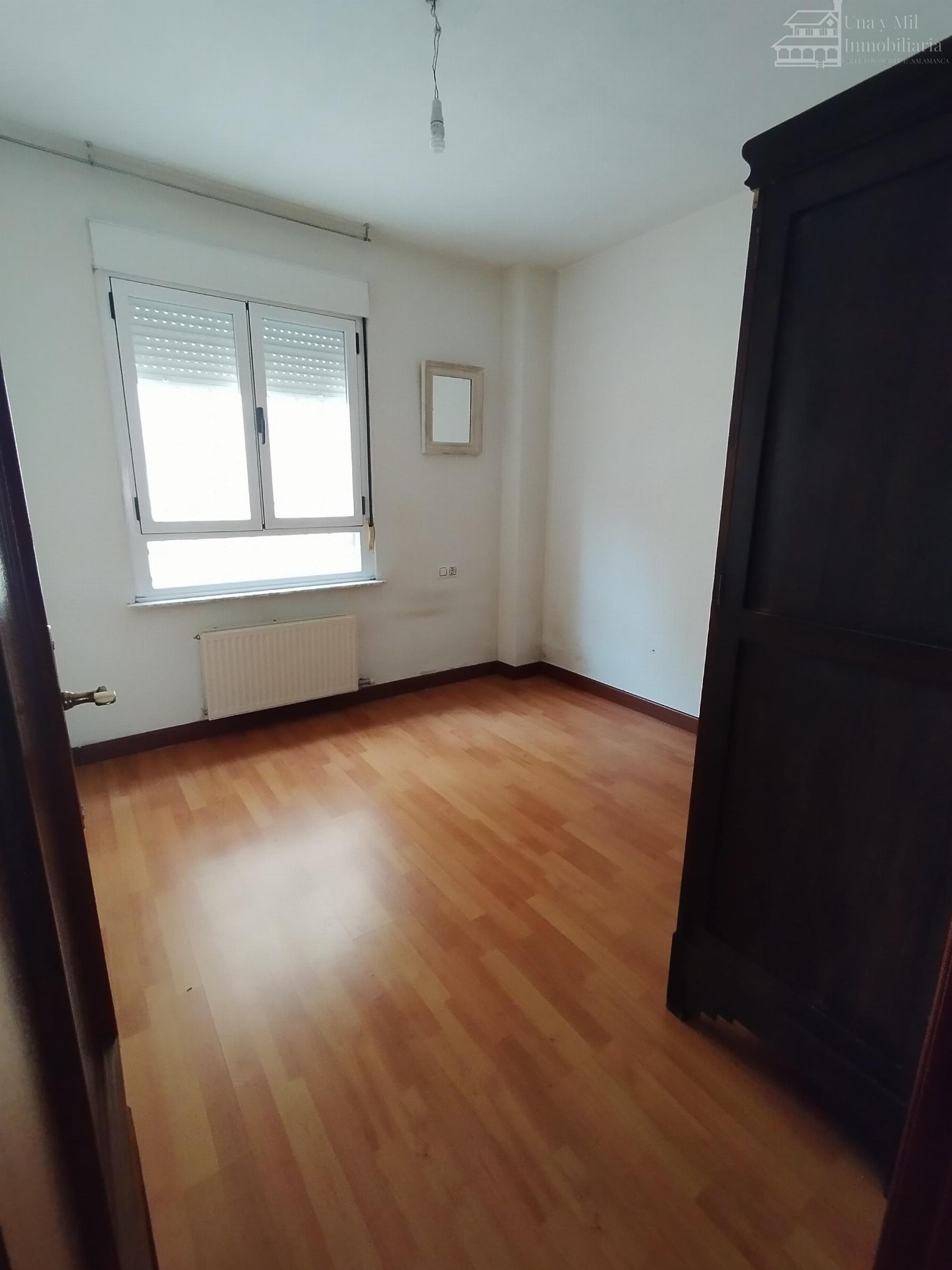 For sale of flat in Salamanca