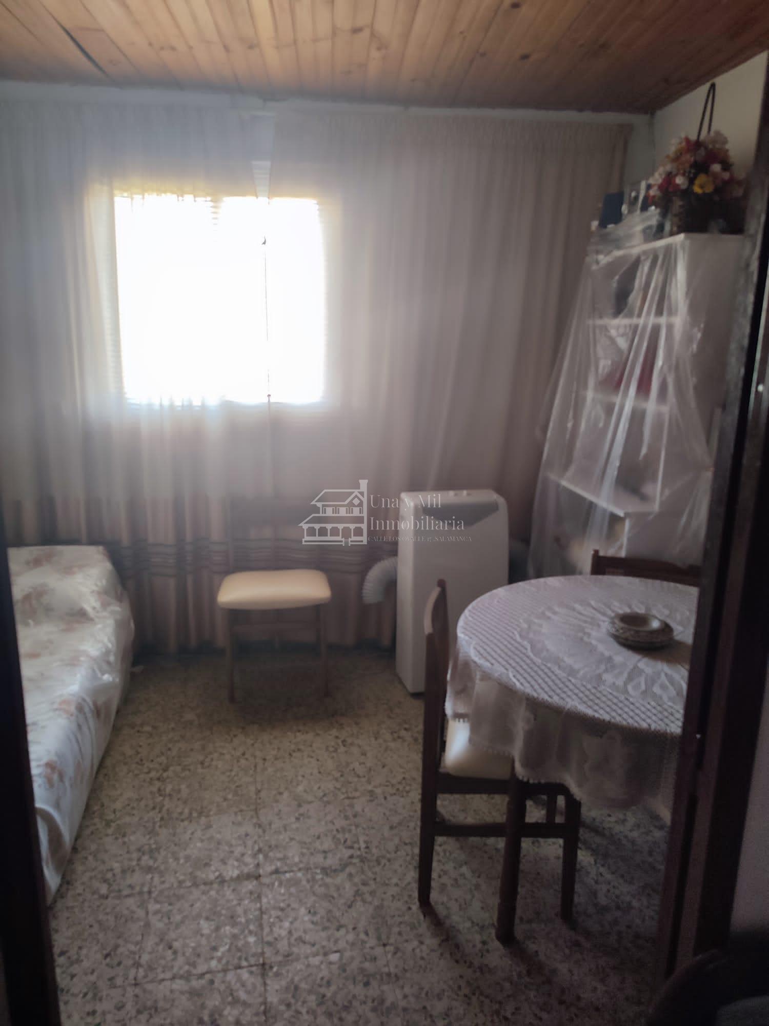 For sale of house in Sotoserrano