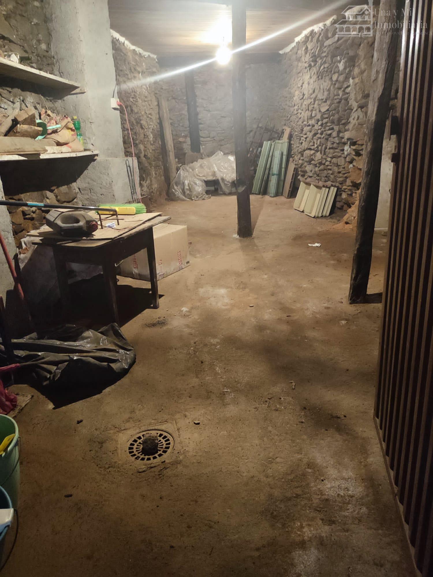 For sale of house in Sotoserrano