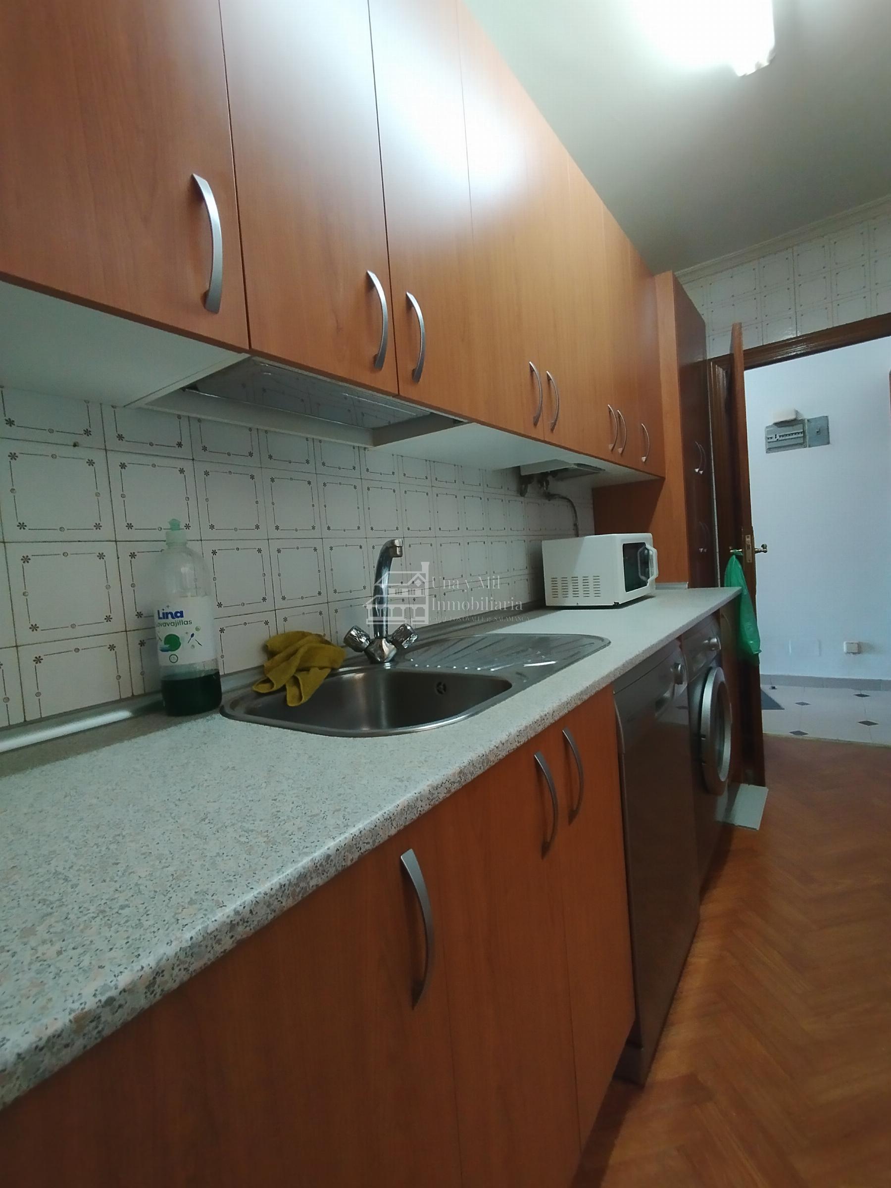 For sale of flat in Salamanca