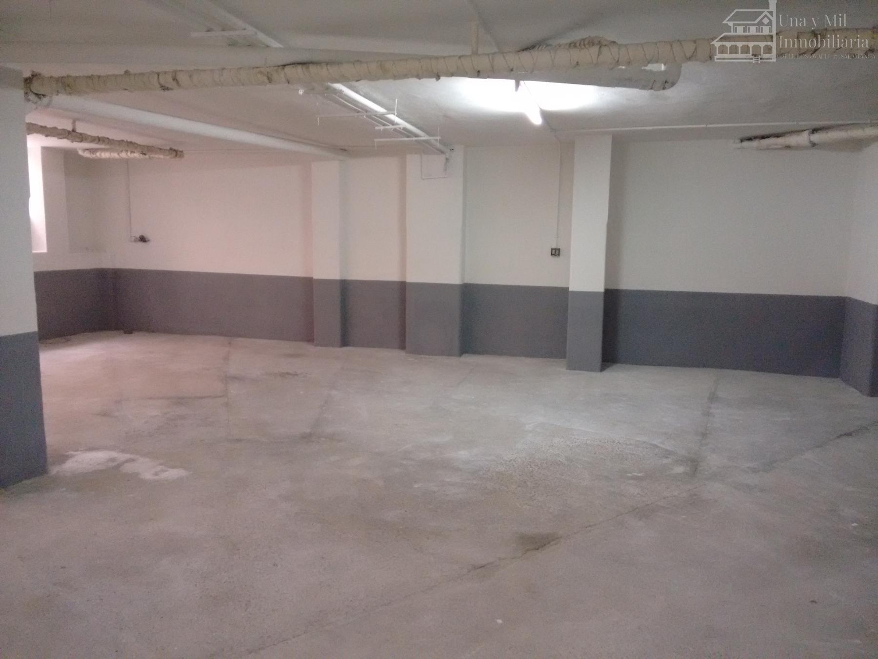 Venta de local comercial en Salamanca