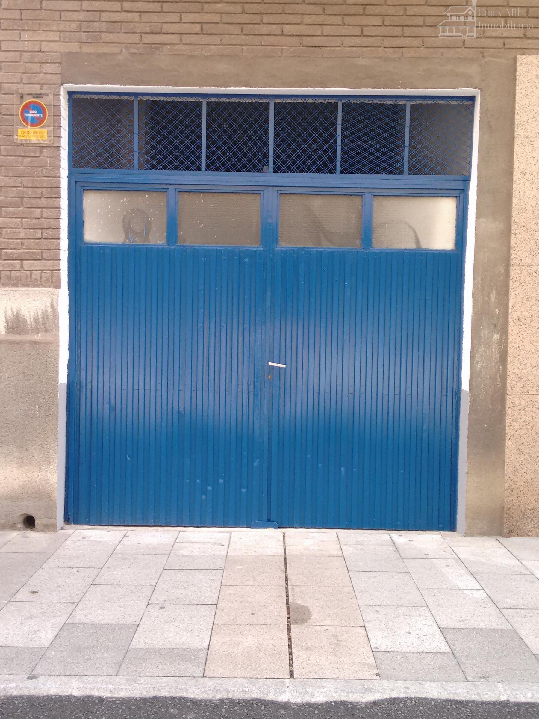 For sale of commercial in Salamanca