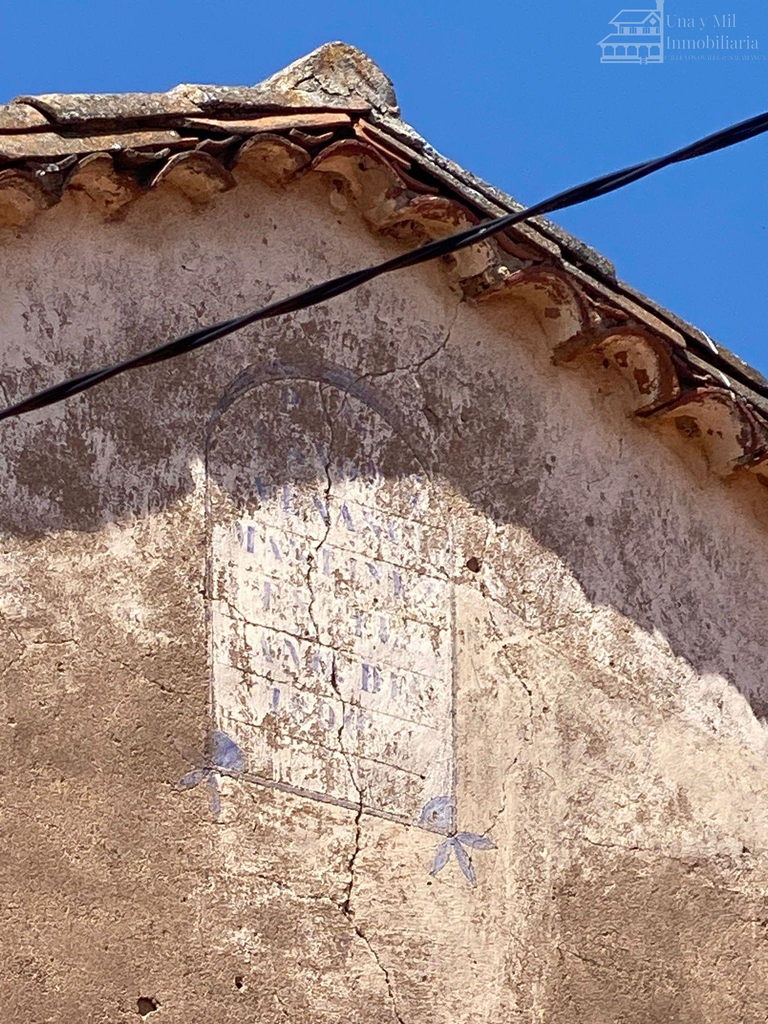 For sale of house in La Maya