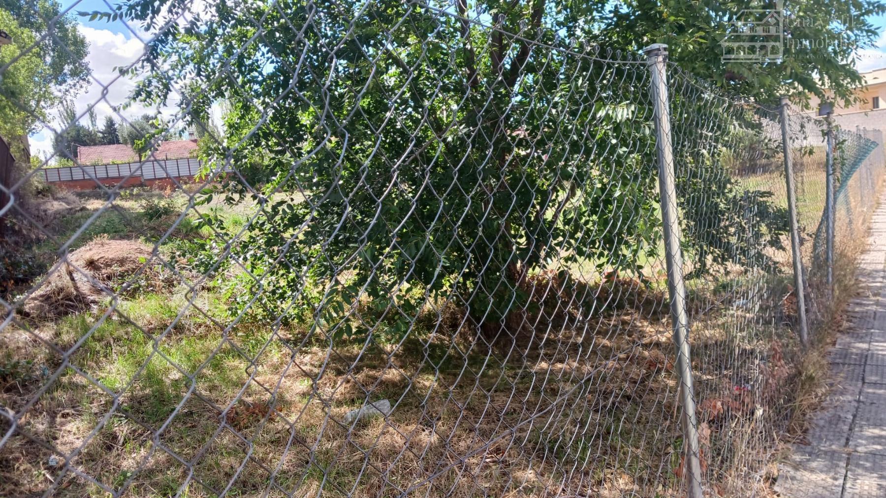 For sale of land in Santa Marta de Tormes