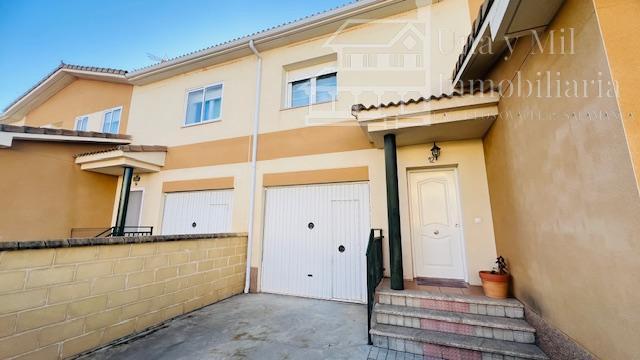 Venta de chalet en Andavías