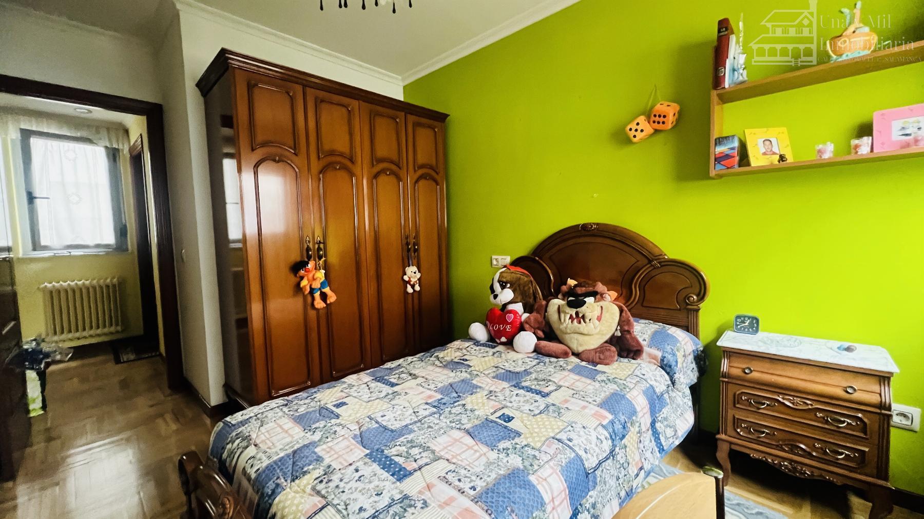 For sale of flat in Salamanca